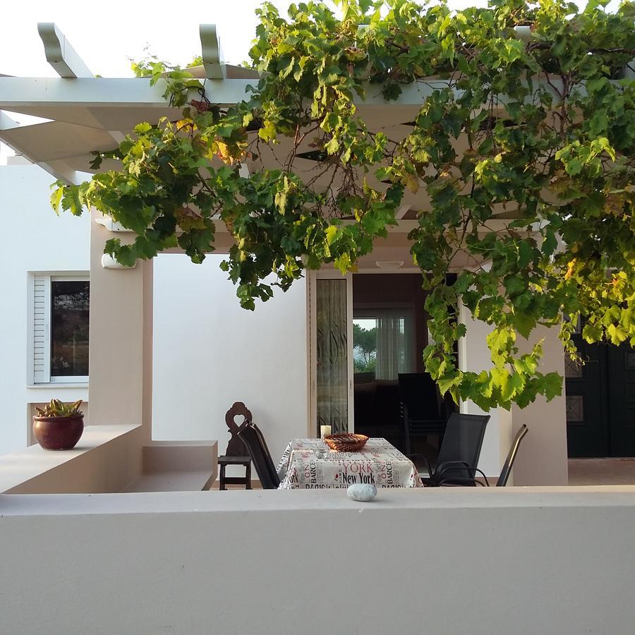 Villa Leonidas Мастрихари Екстериор снимка